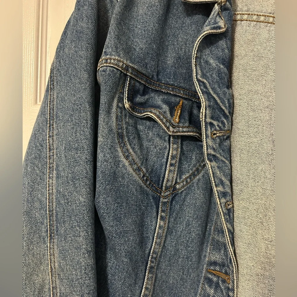 Jean Jacket - Picture 3 of 14